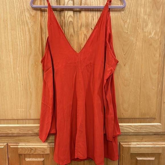 Lovers + Friends Off Shoulder Dress - Picture 10 of 12